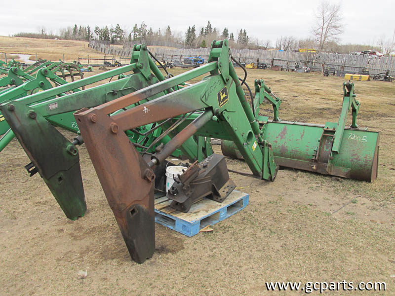 740 LOADER 7.5FT/ GRAPPLE