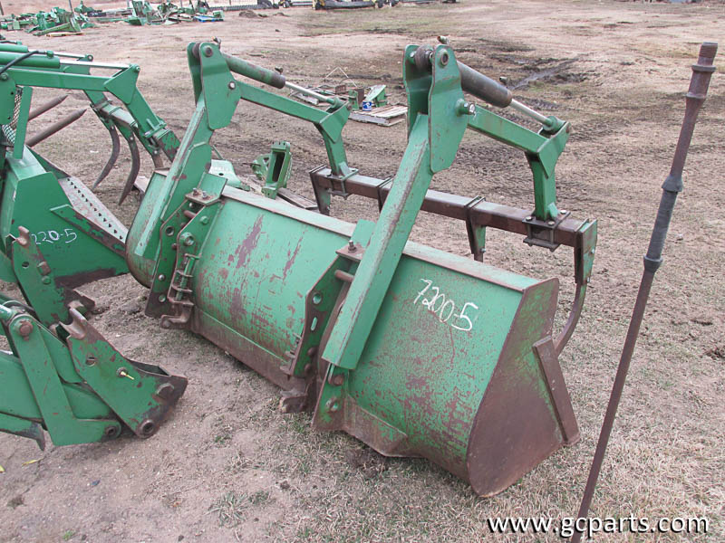 740 LOADER 7.5FT/ GRAPPLE