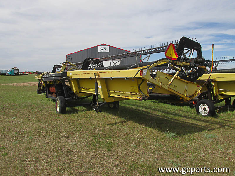 HONEYBEE 36FT HEADER W/PU REEL (TX66)