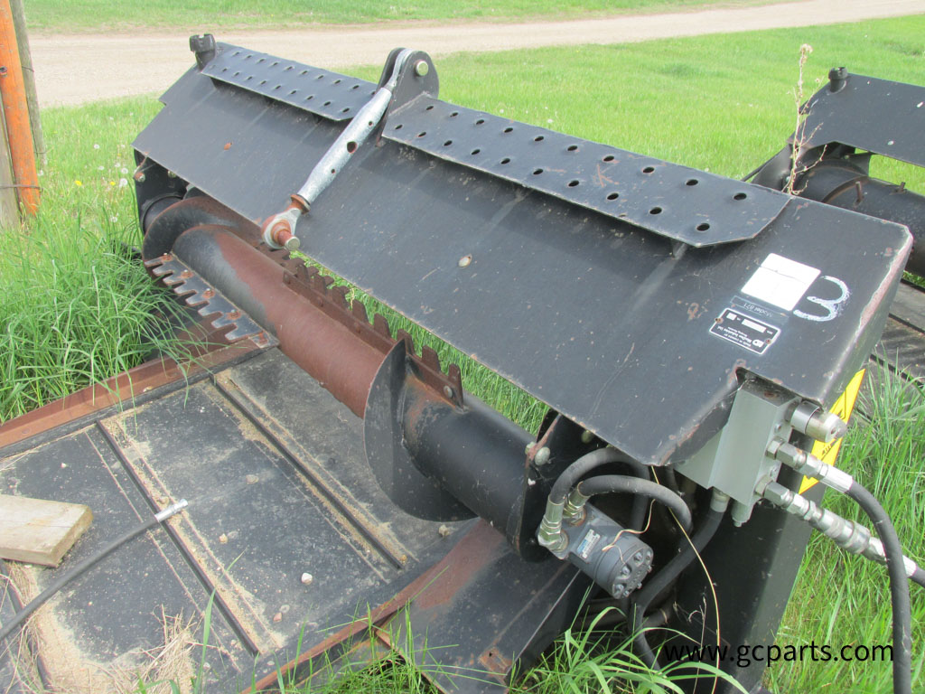 MACDON 871 ADAPTOR (CIH)