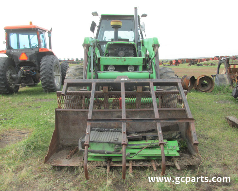 LOADER 7FT BUCKET W/ GRAPPLE
