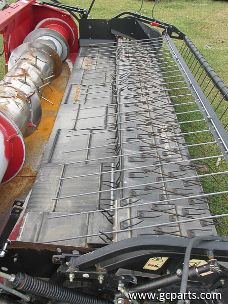 PMH-R HEADER W/14FT SWATHMASTER