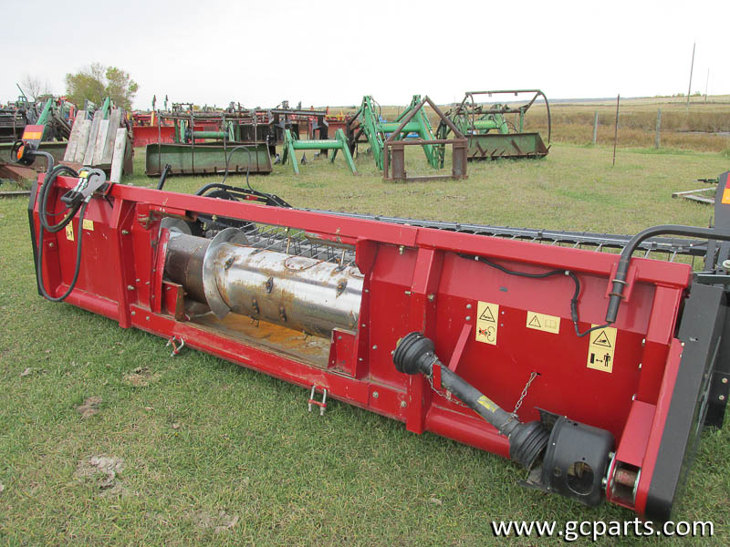 PMH-R HEADER W/14FT SWATHMASTER