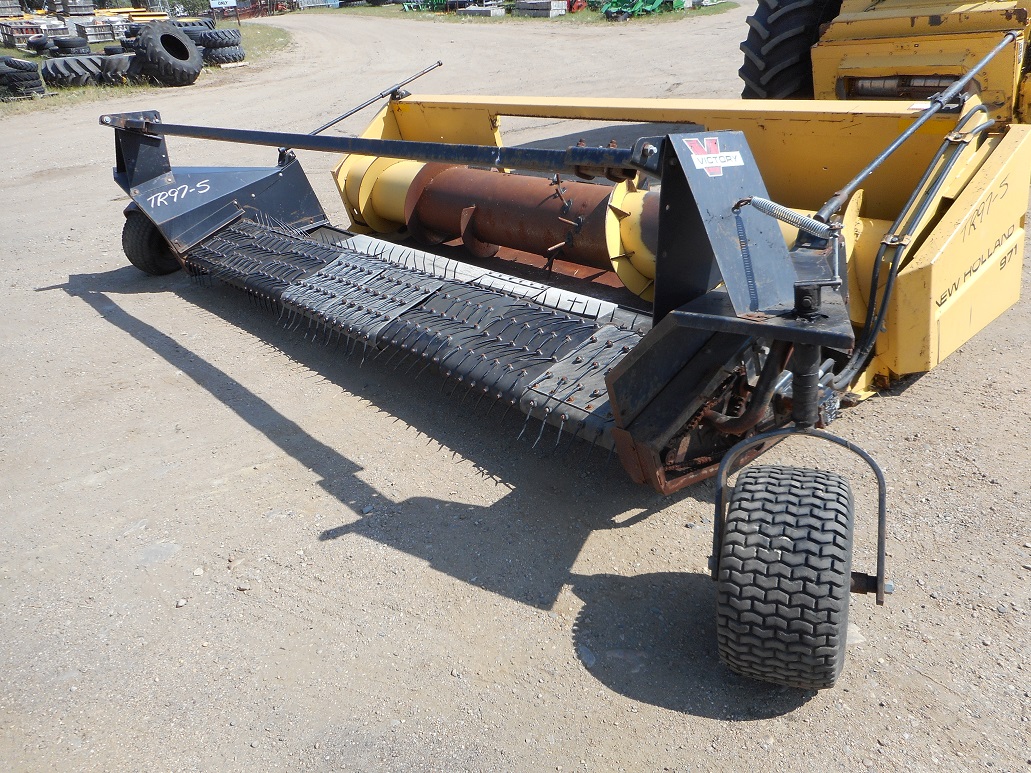 971 HEADER W/SUPER 8 PICK-UP